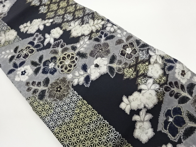 塩瀬金銀彩絞り花々に松皮菱・麻の葉模様名古屋帯